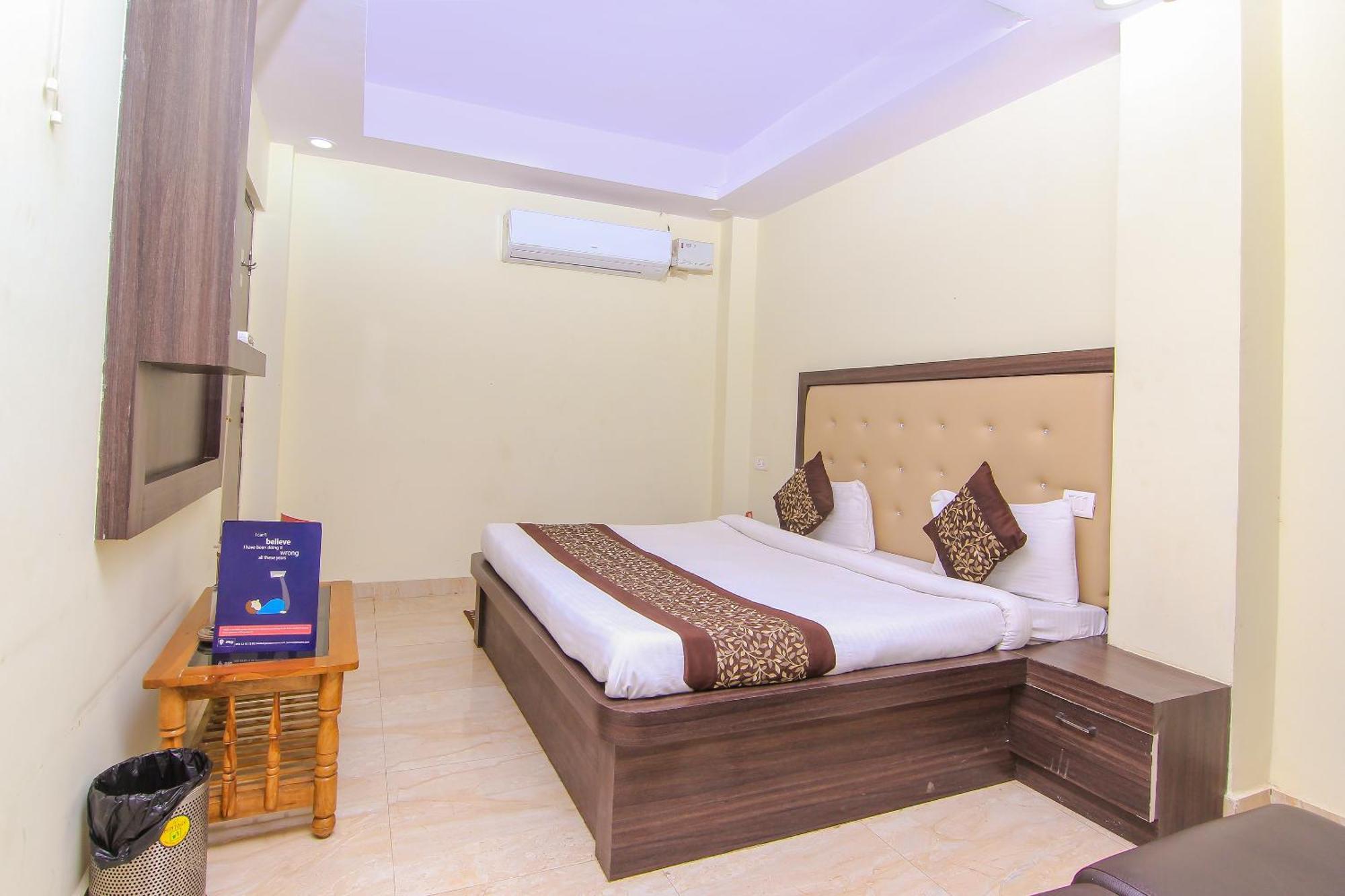 Oyo Flagship Hotel Cz Near Phoenix United 러크나우 외부 사진
